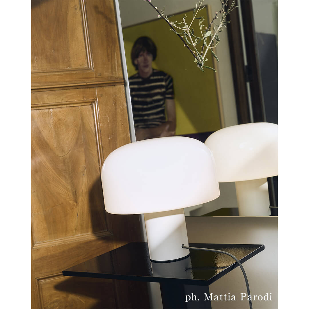 FLOS（フロス） BELLHOP GLASS T テーブルランプ ホワイト
