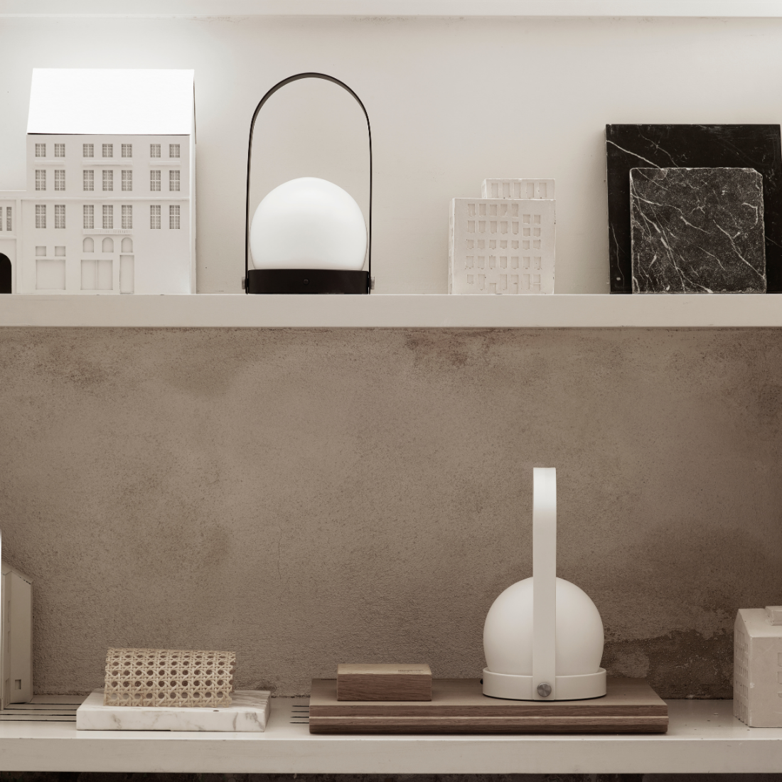 Audo Copenhagen（オード コペンハーゲン） CARRIE ポータブルランプ【展示品】