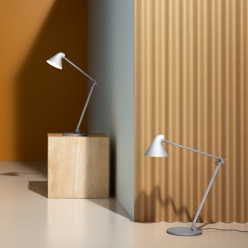 Louis Poulsen NJP テーブルランプ ベース付【展示品】