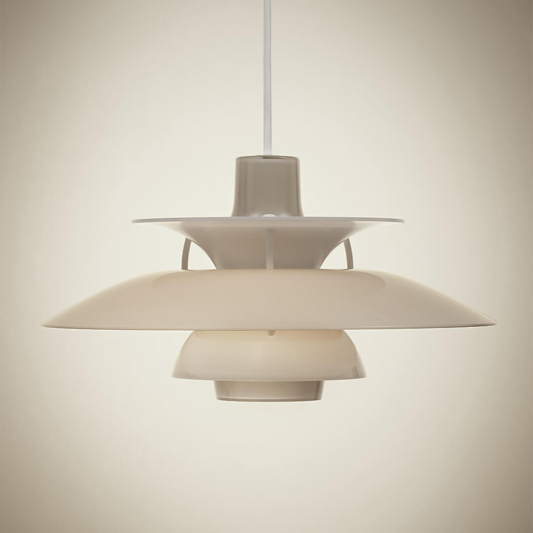 Louis Poulsen PH 5 Opal /320 ペンダントライト ベージュ